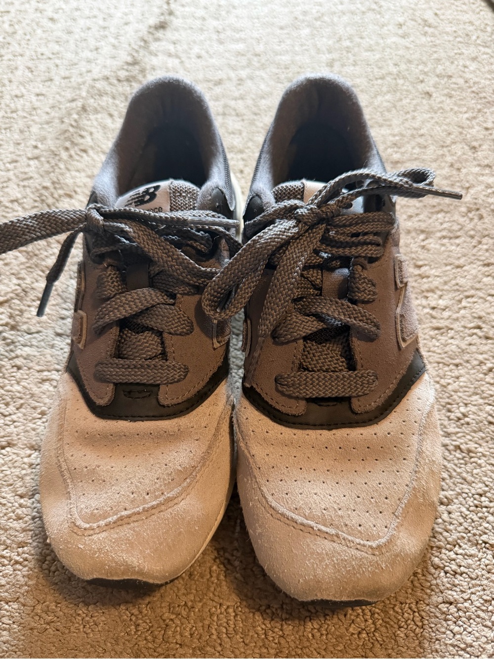Kids New Balance Sneakers - Picture 3 of 6
